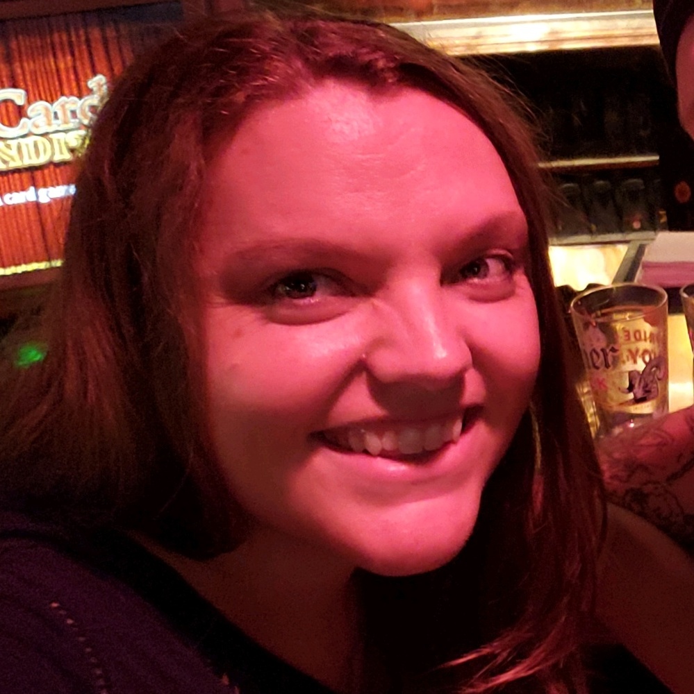 Meet your Posher, Stephanie
